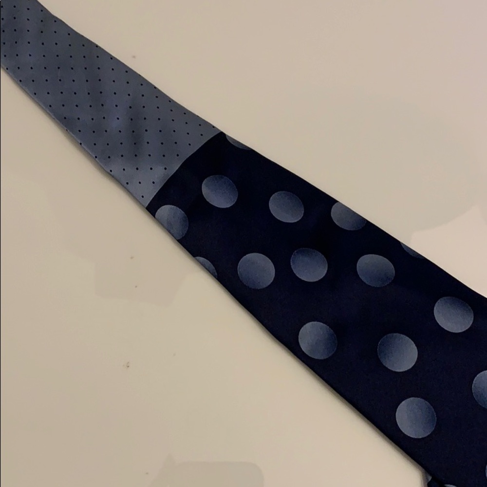 DiCapri tie
